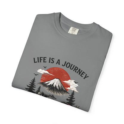 Life Is a Journey T-Shirt – Vintage Motorcycle Graphic Tee, Japanese Mount Fuji Design, Biker Streetwear Shirt”
